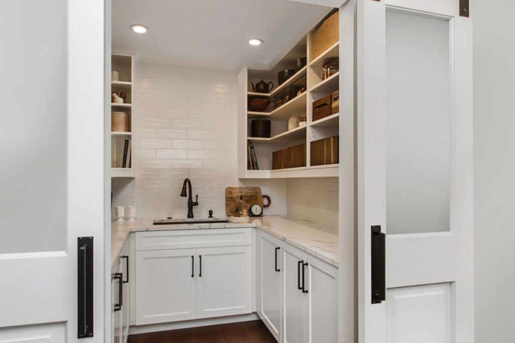 kitchen pantry