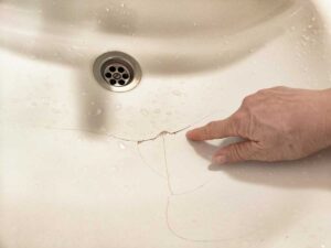 Cracked sink