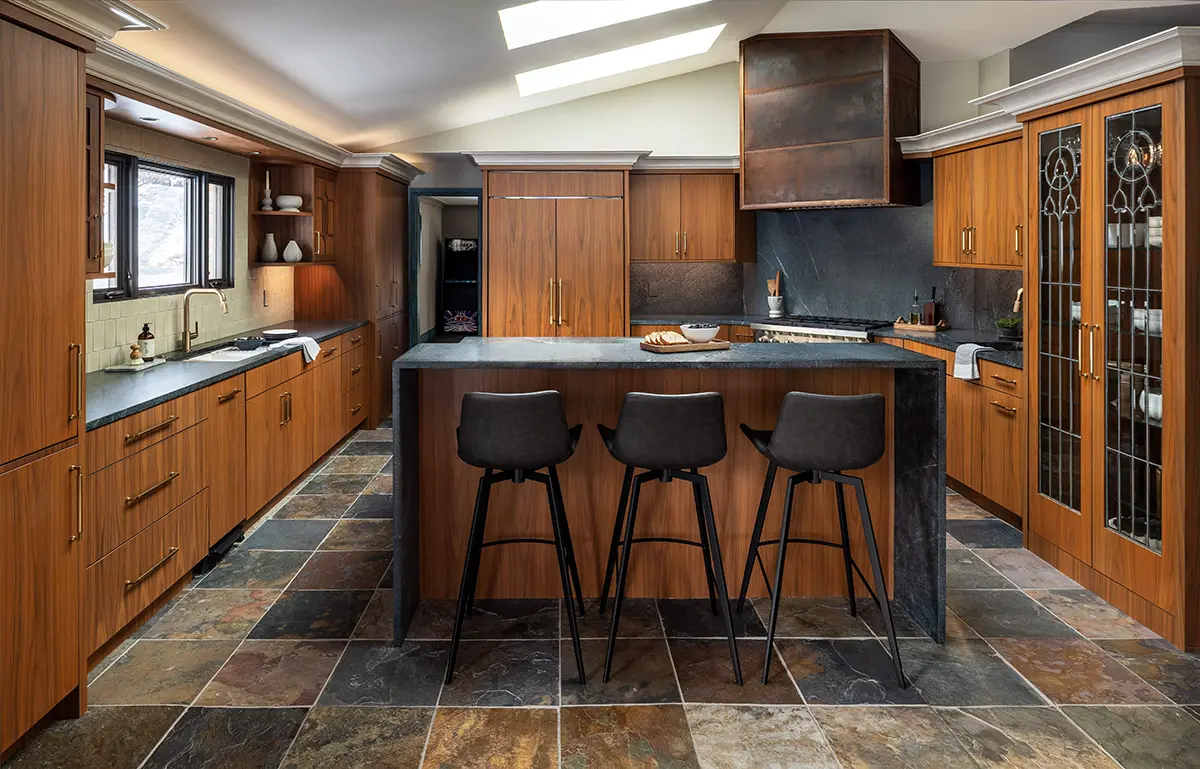 Preserving Artistic Elements in this Bloomfield Hills, MI Kitchen Remodel